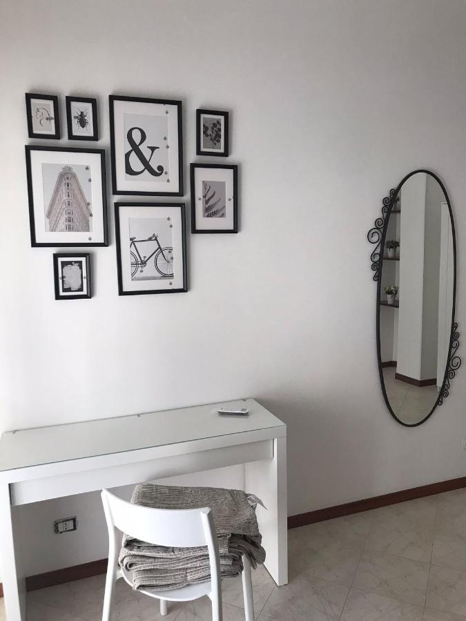 Ca Del Mar Apartment Полиняно а Маре Екстериор снимка